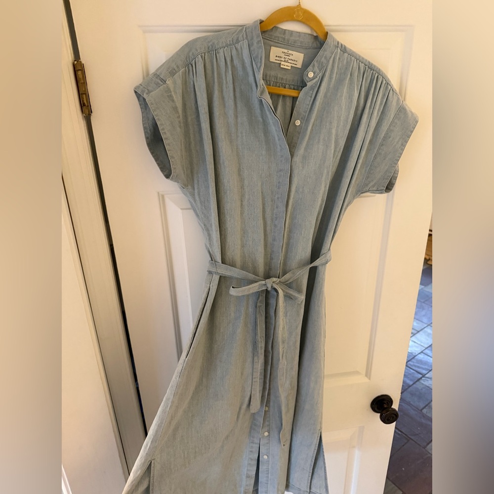 Trovata Sky Blue Midi Dress